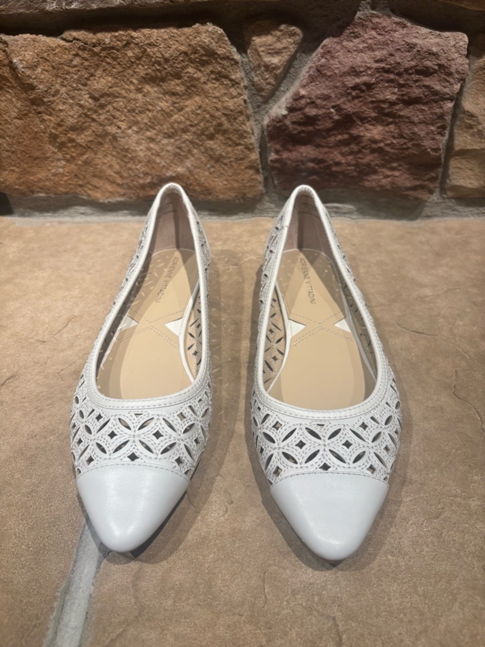 NWOT Adrienne Vittadini White Laser-Cut Pointed Toe Flats - Picture 2 of 9